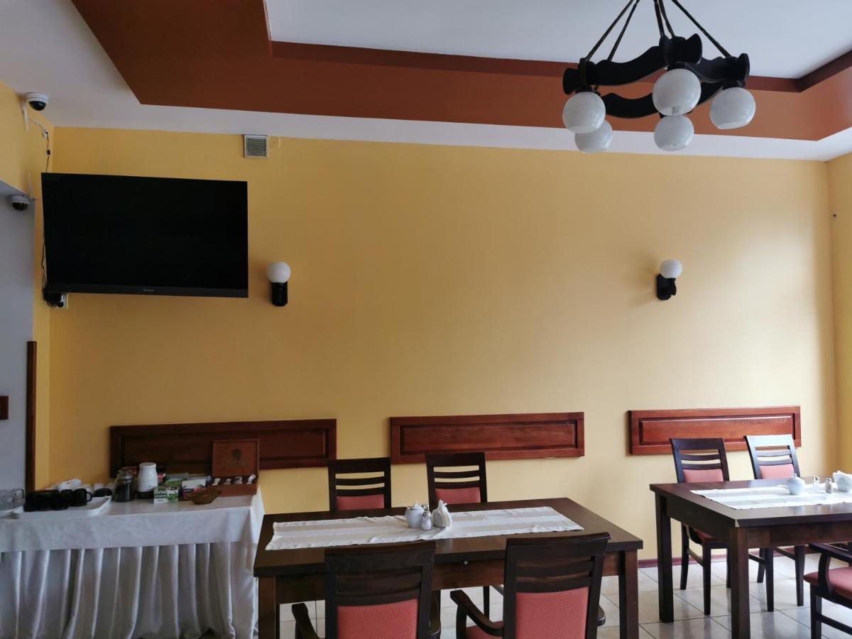 Hotel Gambit I Restauracja Cieszyn Cieszyn  Bagian luar foto
